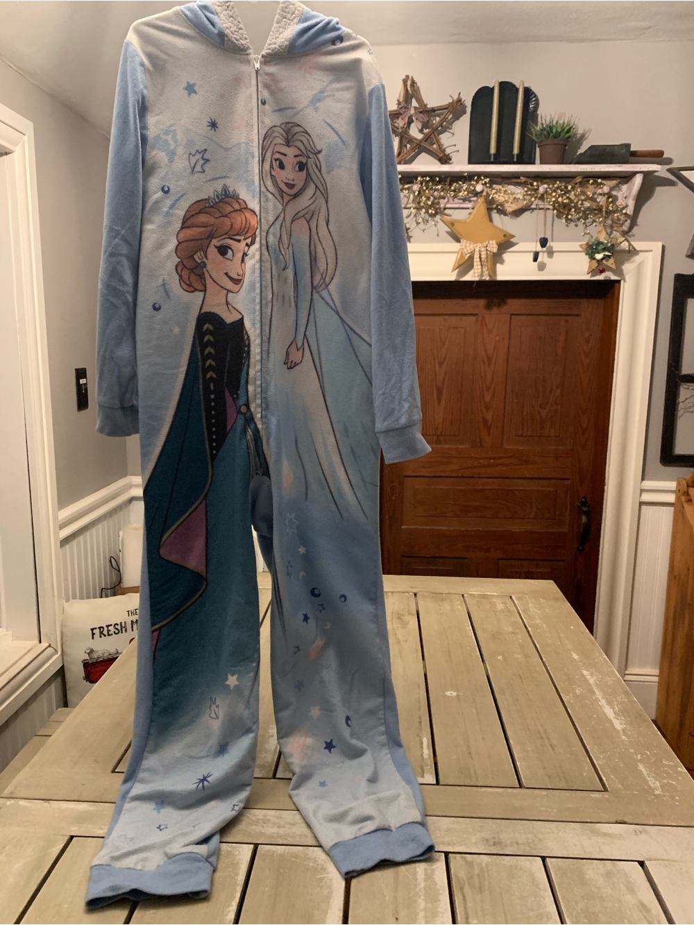 Disney Frozen II Size 10